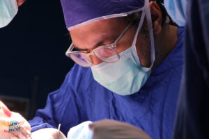 متخصص فک و صورت در تهران