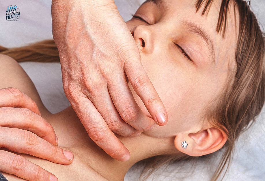 شکستگی فک در کودکان